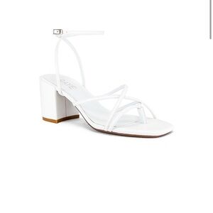 RAYE Hours Sandal in White Size 7